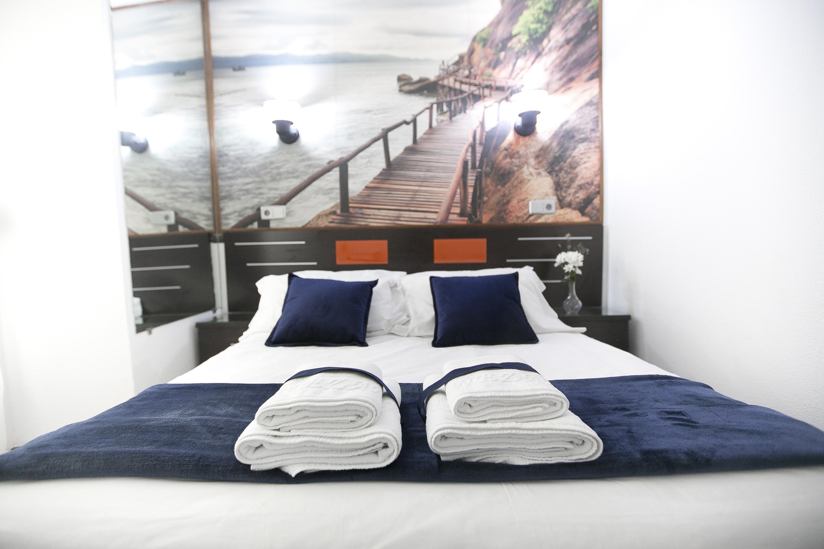 โอสตัล ลา บาเนซานา Hotel มาดริด ภายนอก รูปภาพ